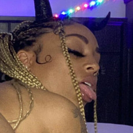 Ishmcfly model sexy img