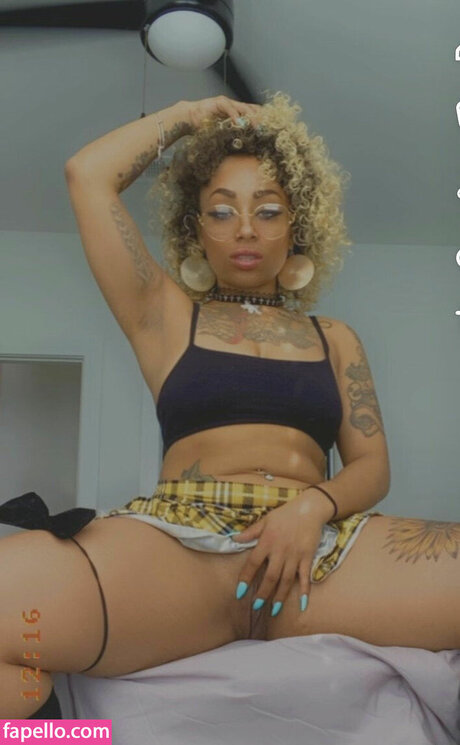 Ishmcfly pornstar adult photos