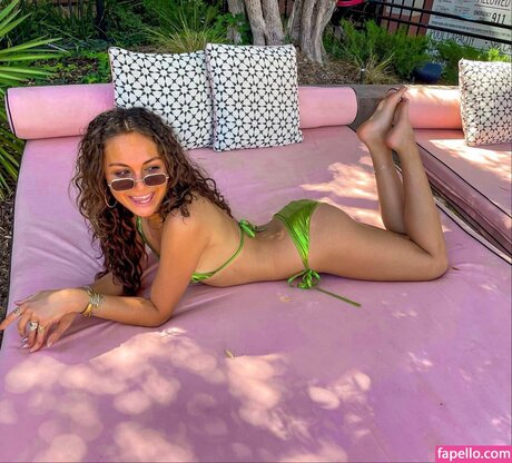 Meg DeLacy star pornographic pic