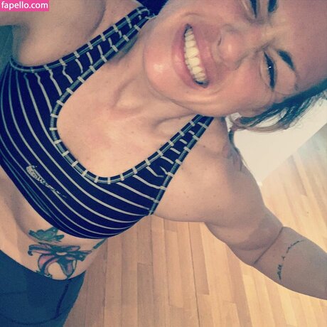 Heather Hardy star erotic pic