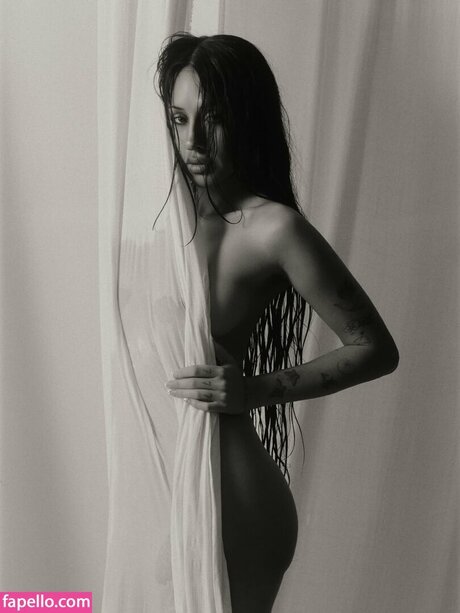 sophiakellyy adult actress pics