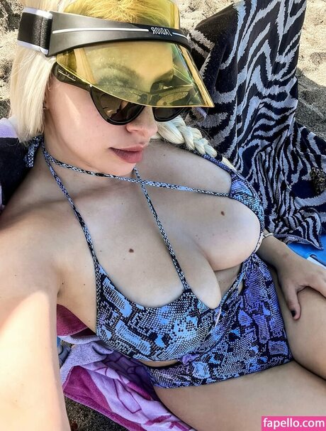 Carmen Caniglia star sex pictures