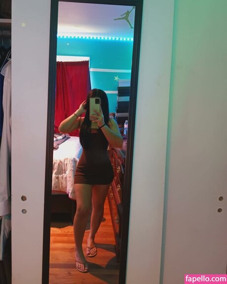 iam stphi nude model images