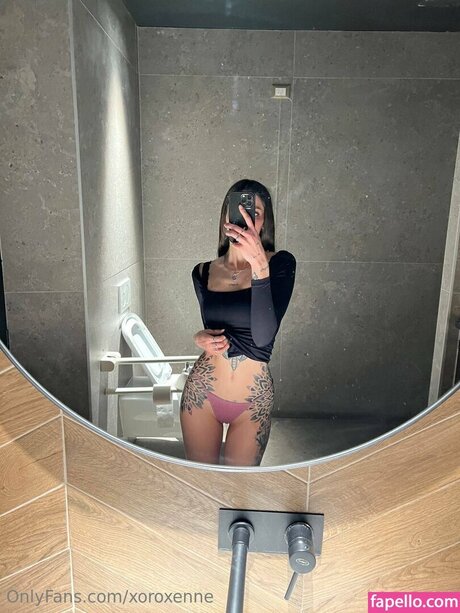 xoroxenne porn star archive