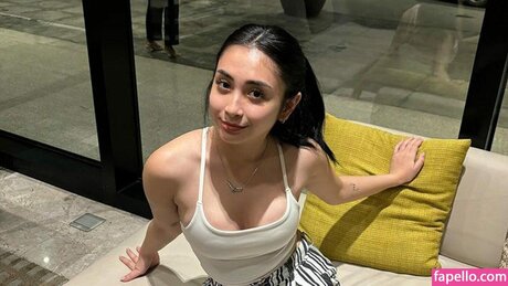 Bea Borres hd pornstar archive