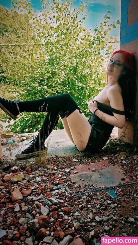 sally sphynx top actress pictures