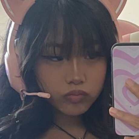 Lucy Lee star exclusive pic