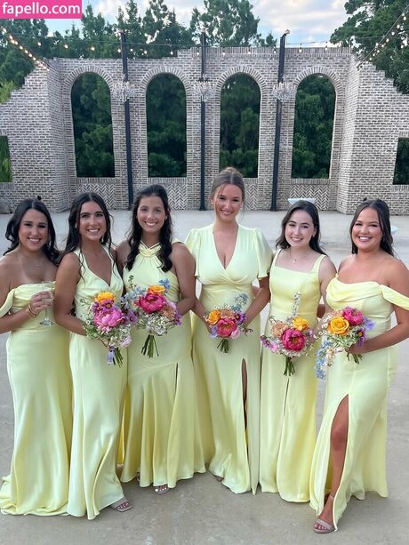 Madeline Poche model high quality image