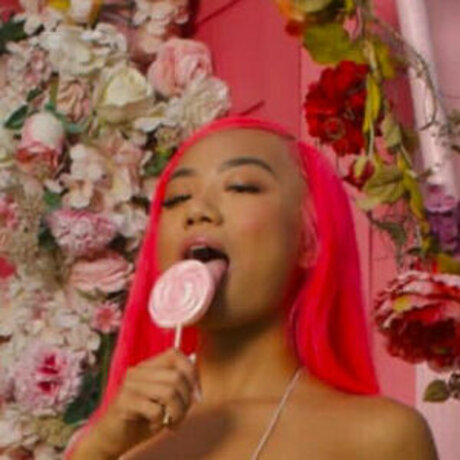 hisliastar star nude image