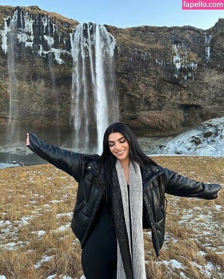 Zenoviajafar nude star archive