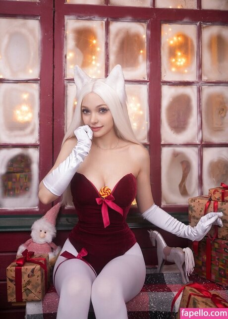 milacoser nice model pic