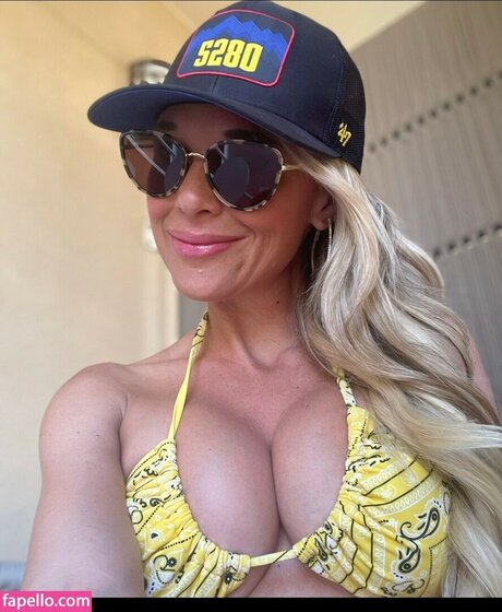 Michellek4040 art actress photo