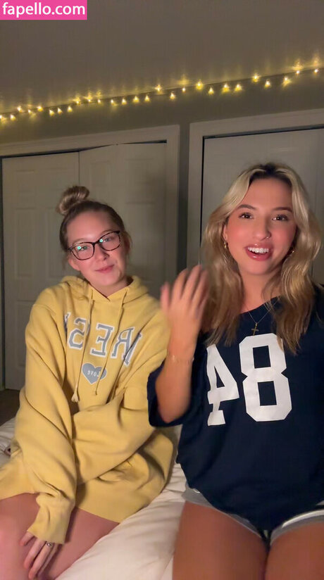 Cloud ASMR pornstar picture