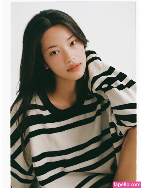 Sunjos asmr sex model photo