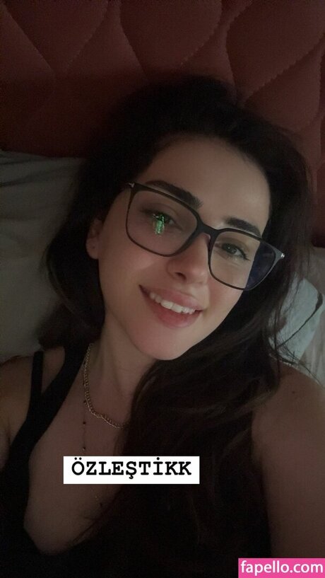 Deniz Ba da_ pornstar perfect photo