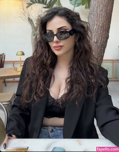 Deniz Ba da_ pornstar adult picture