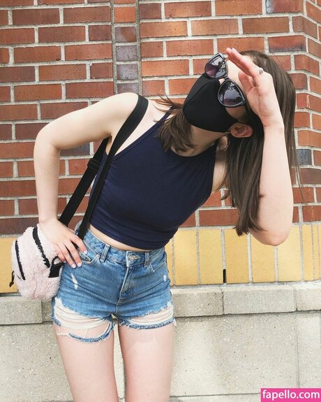 Tama Hero model porn pictures