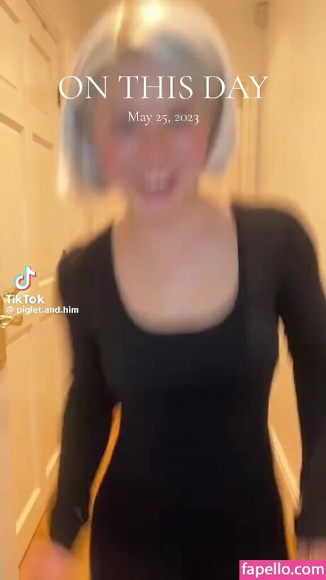 Piglet And Him star archive