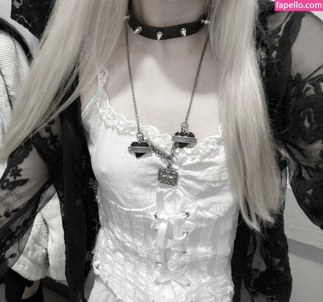 teen glasses onlyfans porno galleries