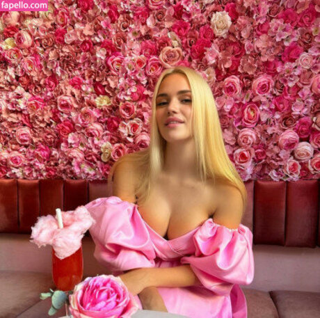 Era Queen pornstar nice photos