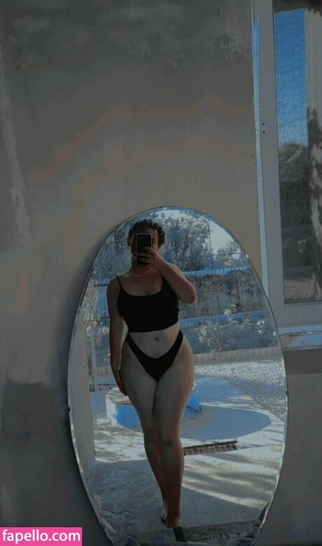 Evvoxi hot pornstar photo