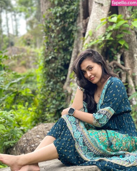 Mithu Vigil high quality star pictures