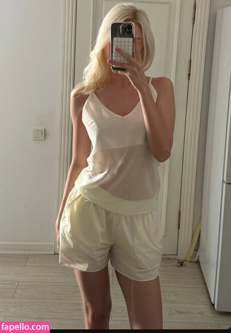 llameella beautiful model galleries