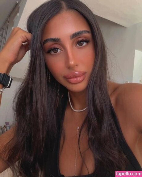 Shenhav Dahan adult model picture