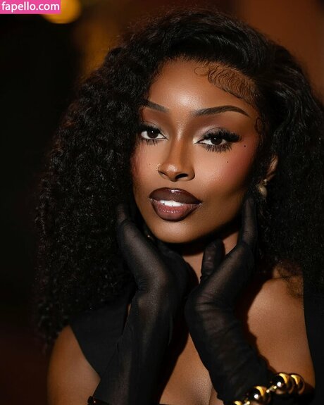 Coco Watson best pornstar img