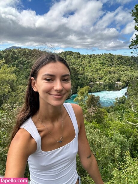 Req Cassadventures pretty pornstar photo