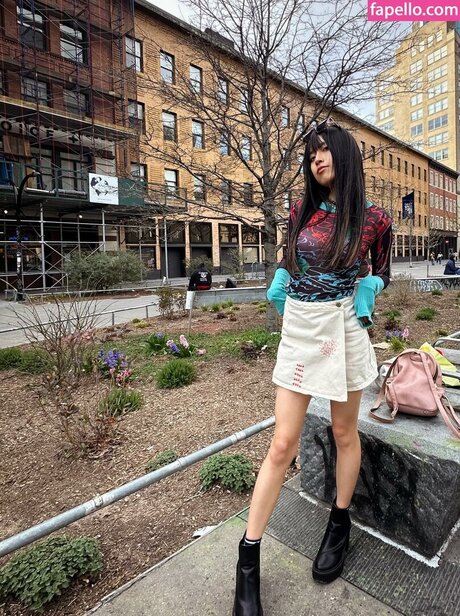 Lisa Tung nudes actress pictures