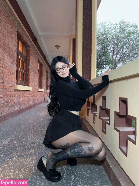 kblw11 pornstar pretty picture