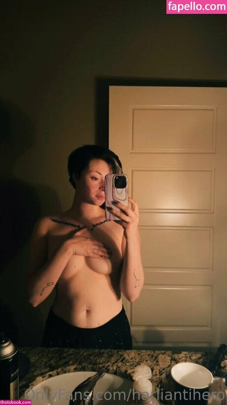 Harli Antihero model xxx picture