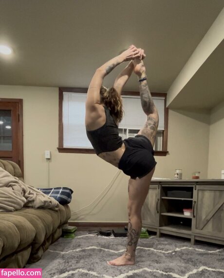 Quackme 124 high quality pornstar pictures