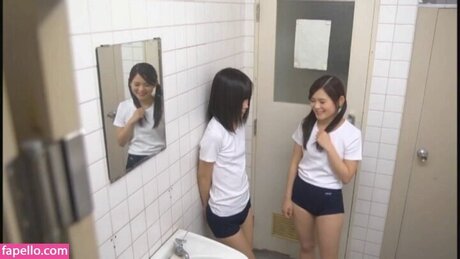 Kagami Shuna perfect actress pics