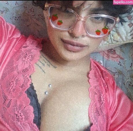 Aeileen Alexandra naked model photo