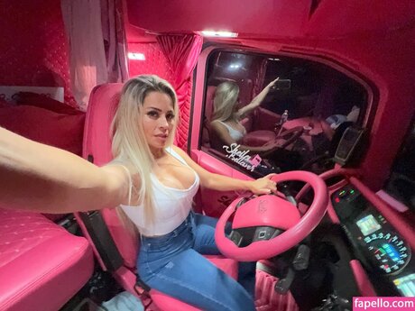 skinny white girl onlyfans free xxx picture