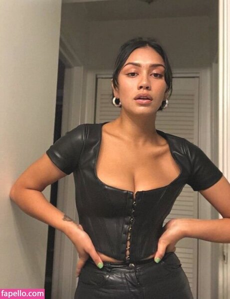 Luciane Buchanan sex actress pic