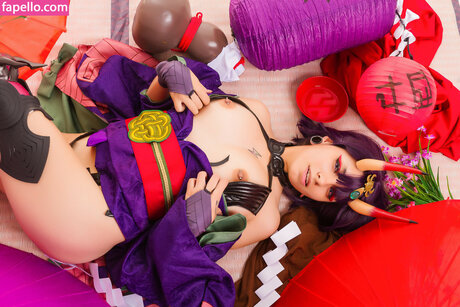 Ale Tanooki sexy actress pics