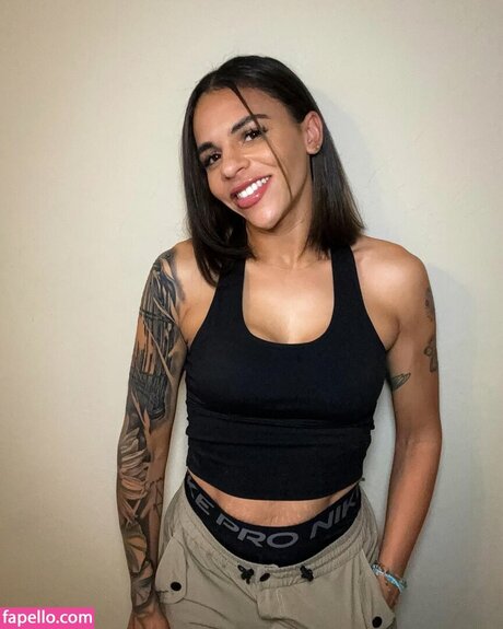 Amber Reacts model beautiful picture