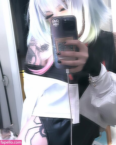 eggspringroll exclusive star photos