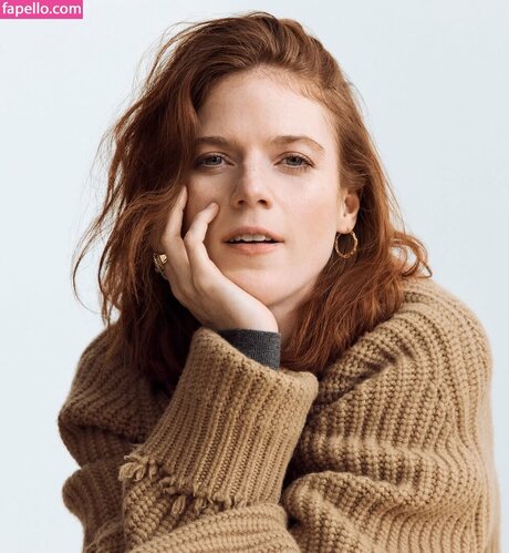 Rose Leslie star nice pics