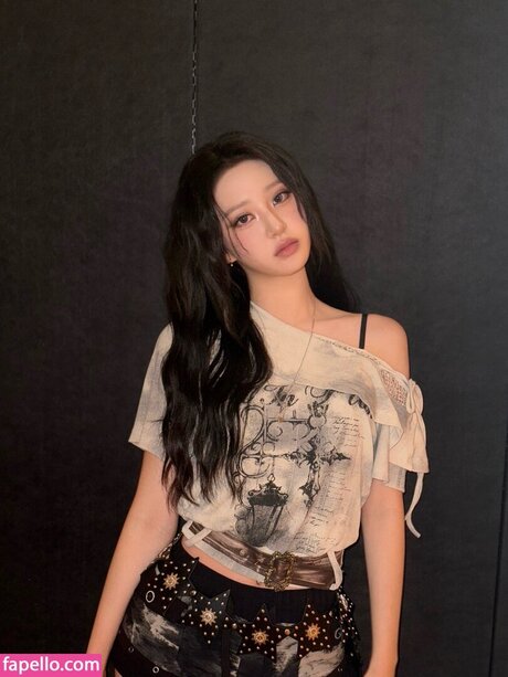 Hwiseo model sex gallery