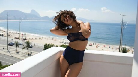 Cantora Flora Matos pornographic star galleries