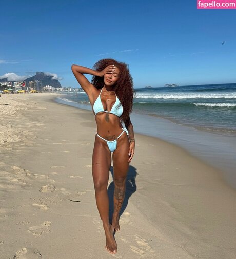 Giovanna Jacobina pornstar perfect images