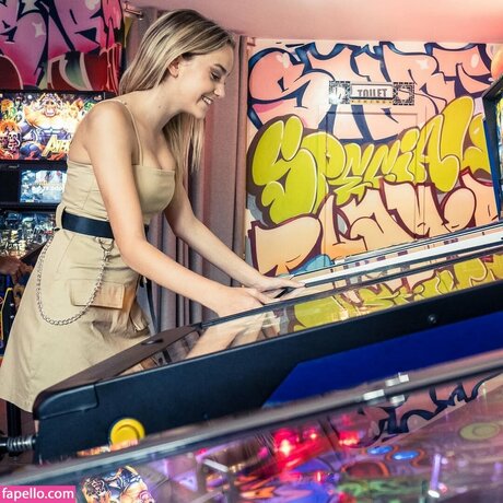 Nicola Crisa xxx star image