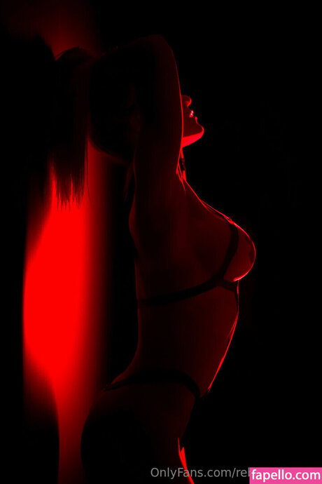 Rebekah Lea Willich model hot picture