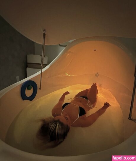 Kaylee Sticker nudes actress pictures