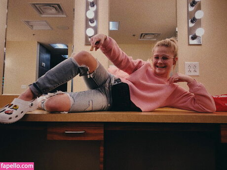 Darci Lynne nudes star galleries