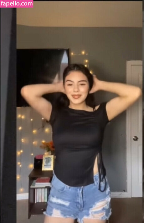 Tingly Asmr_ exclusive actress image